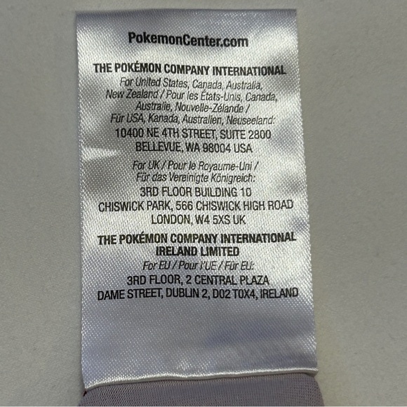 Pokémon Center Salamence Evolution Tee Burgundy Red Graphic Shirt Adult Medium - Picture 8 of 11